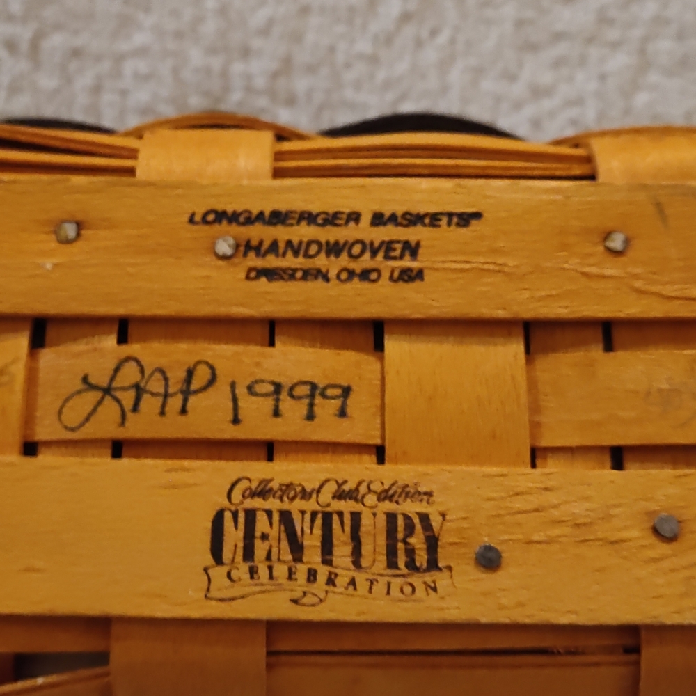 Small longaberger basket